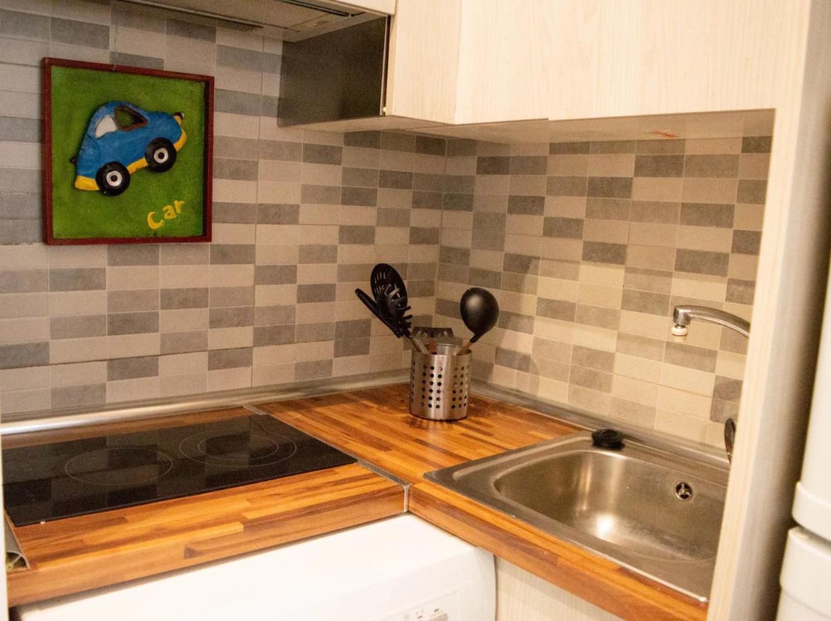 Estudio Cerca De Anton Martin 4Pax Apartment Madrid Bagian luar foto