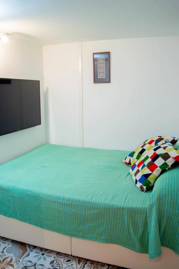 Estudio Cerca De Anton Martin 4Pax Apartment Madrid Bagian luar foto